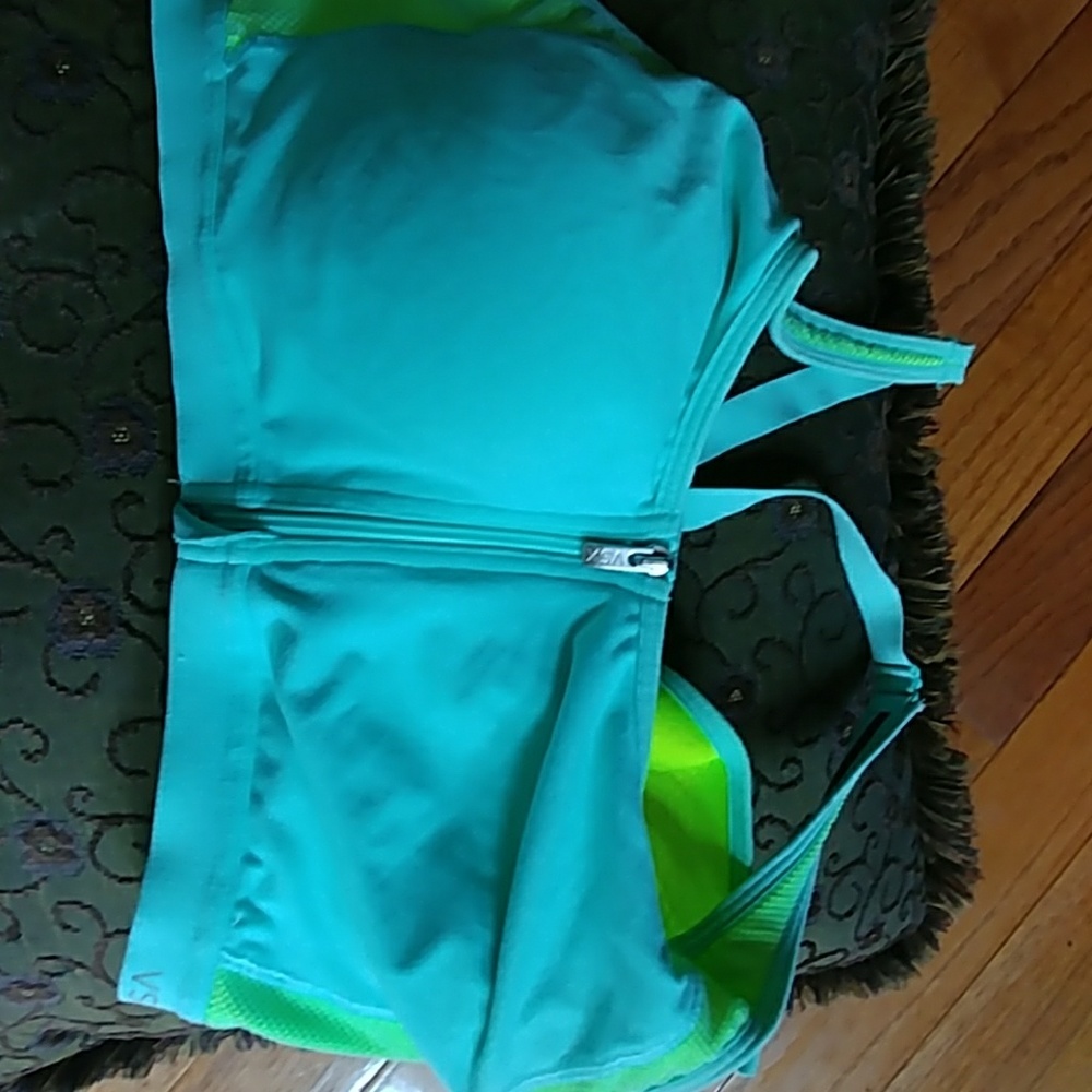 Sport bra